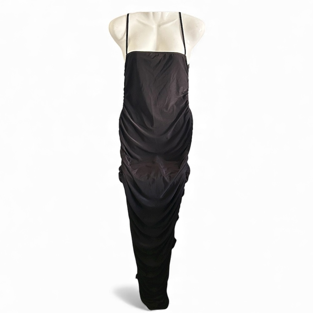 PrettyLittleThing Black Strapless Dress